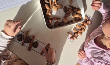 Raziskovanje z naravnim materialom